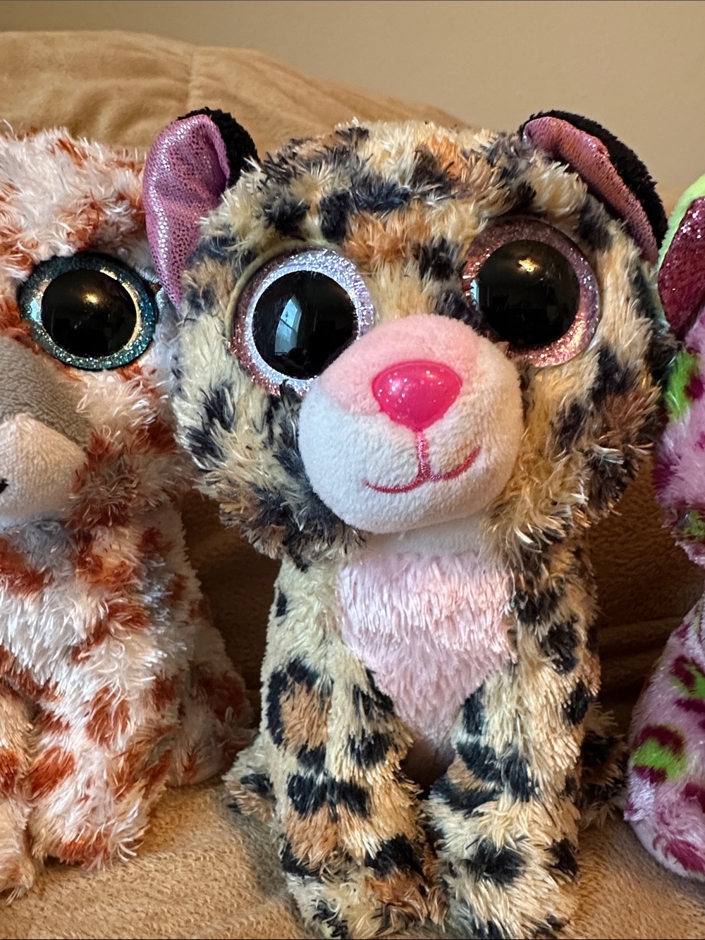 Set of 3 ty Plush Leopard Print Toys - Pink, Brown, Cream - Picture 3 of 7